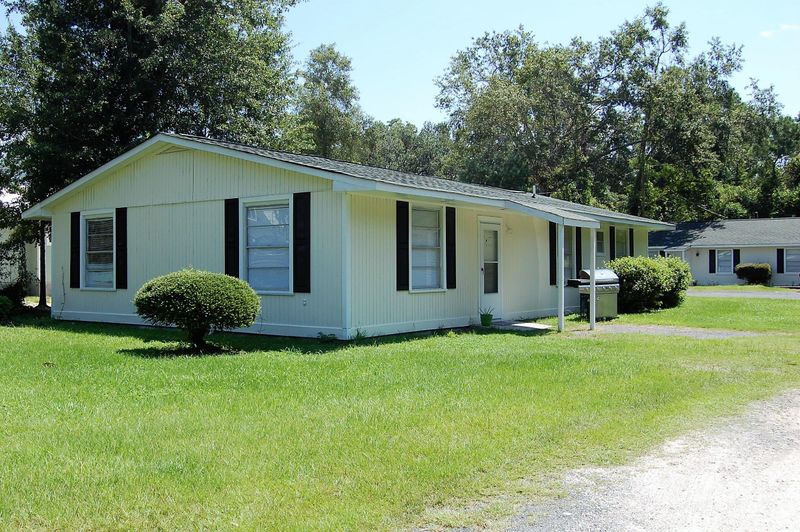 2018 Pinopolis Rd, Pinopolis, SC 29469