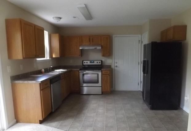 9929 Levenshall Dr, Ladson, SC 29456
