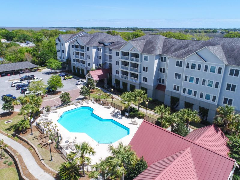1984 Folly Rd #B102, Charleston, SC 29412