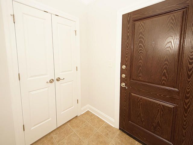 2244 Ashley Crossing Dr #325, Charleston, SC 29414
