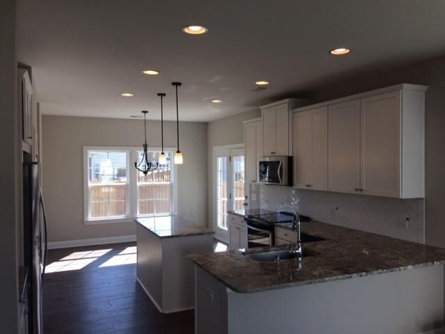 1525 Mcintosh Rd, Johns Island, SC 29455