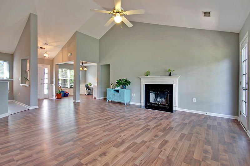 3306 Lindner Ln, Mount Pleasant, SC 29466