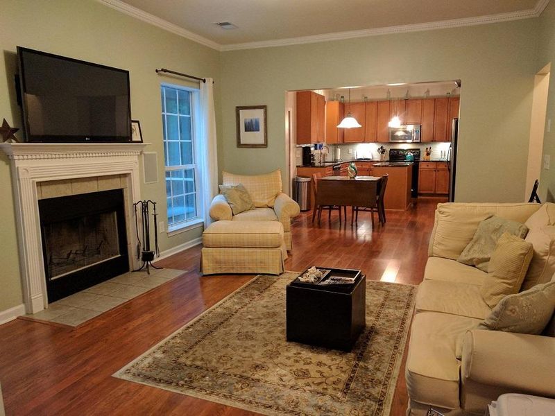 8615 Kennestone Ln, North Charleston, SC 29420