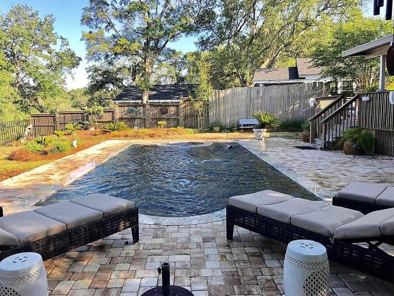 84 Colleton Dr, Charleston, SC 29407