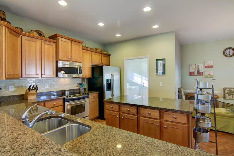 174 Schooner Bend Ave, Summerville, SC 29486