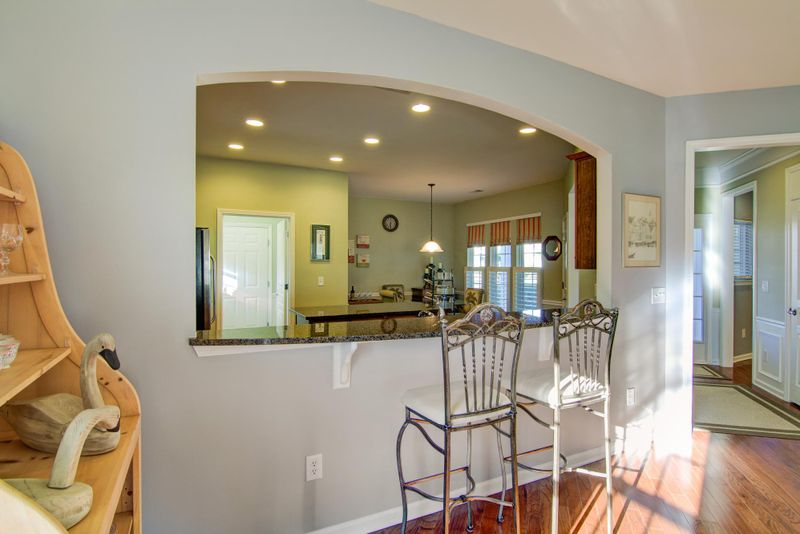 174 Schooner Bend Ave, Summerville, SC 29486
