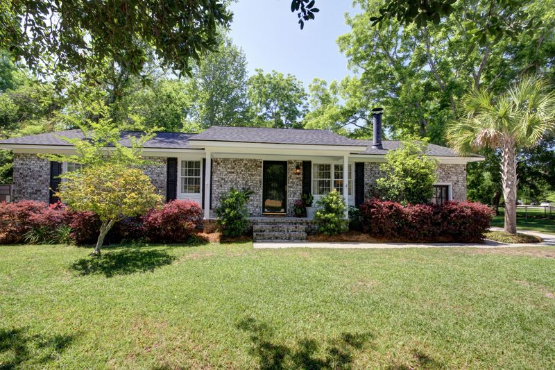 611 Speights St, Mount Pleasant, SC 29464