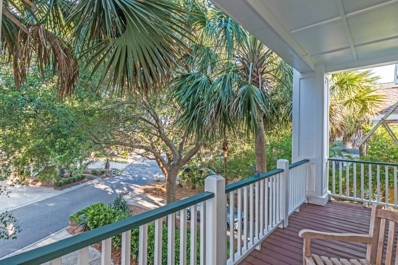 50 Ocean Point Dr, Isle Of Palms, SC 29451