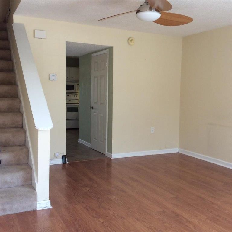 507 Stinson Dr #F8, Charleston, SC 29407