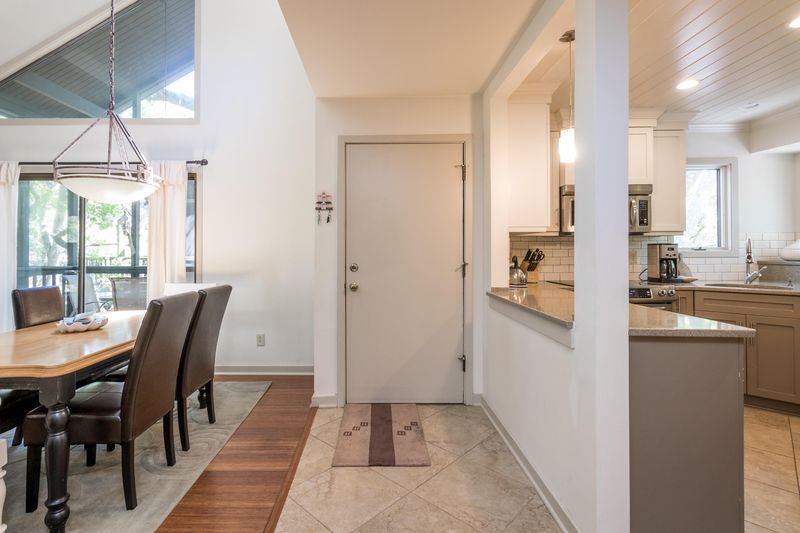 4550 Park Lake Dr, Kiawah Island, SC 29455