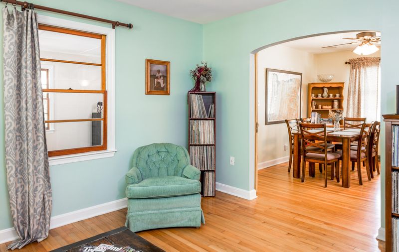 726 Wantoot Blvd, Charleston, SC 29407