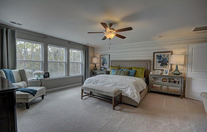 720 Redbud Ln, Summerville, SC 29486