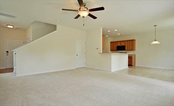 740 Redbud Ln, Summerville, SC 29486