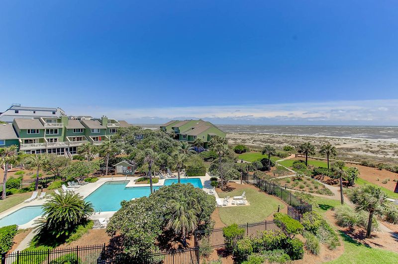 9-E Mariners Walk Villas #E, Isle Of Palms, SC 29451