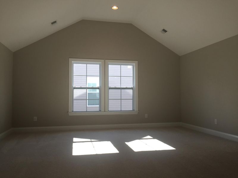 140 Firethorn Dr, Goose Creek, SC 29445