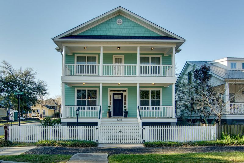 5258 E Dolphin St, North Charleston, SC 29405