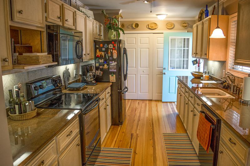 715 Sandpiper Ridge Rd, Edisto Island, SC 29438