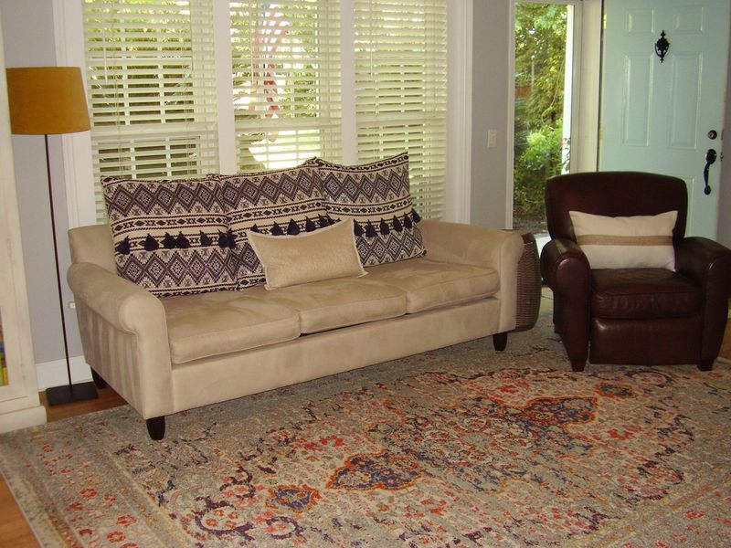 1337 Old Towne Rd, Charleston, SC 29407