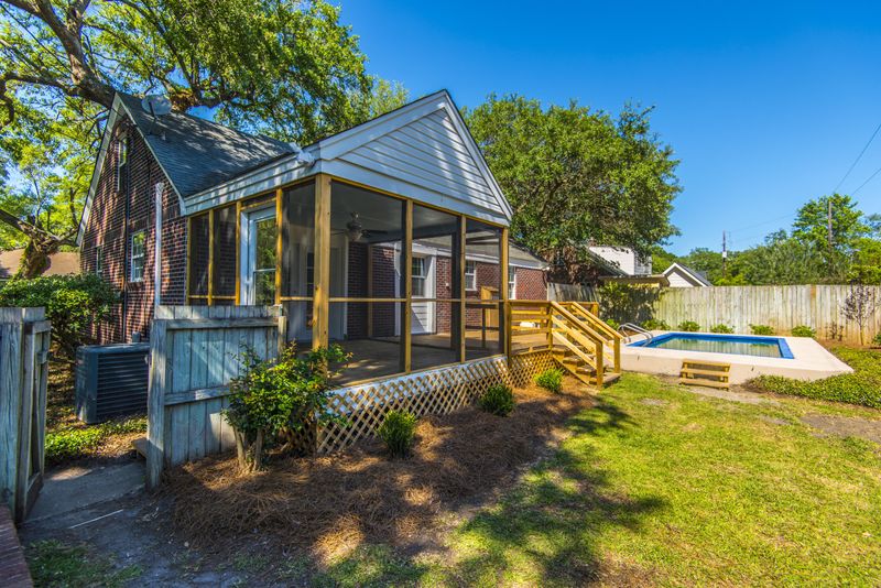 11 Brennon St, Charleston, SC 29407