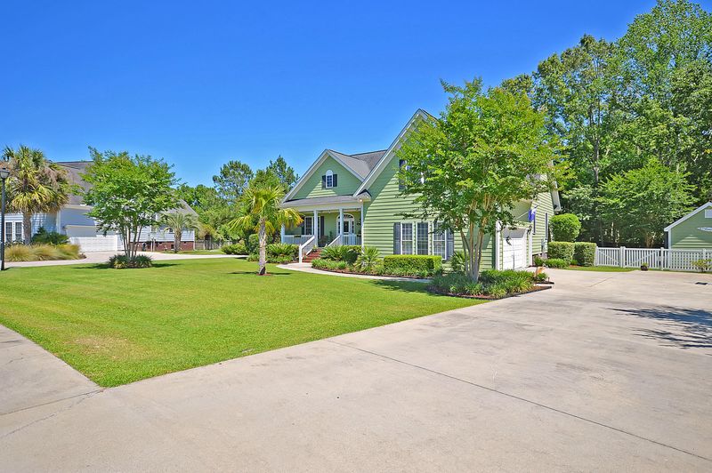 115 High Meadow Farms Rd, Summerville, SC 29483