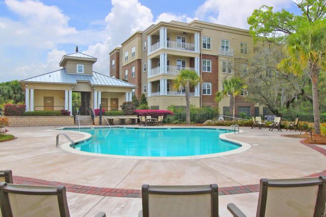 200 River Landing Dr #F-202, Charleston, SC 29492