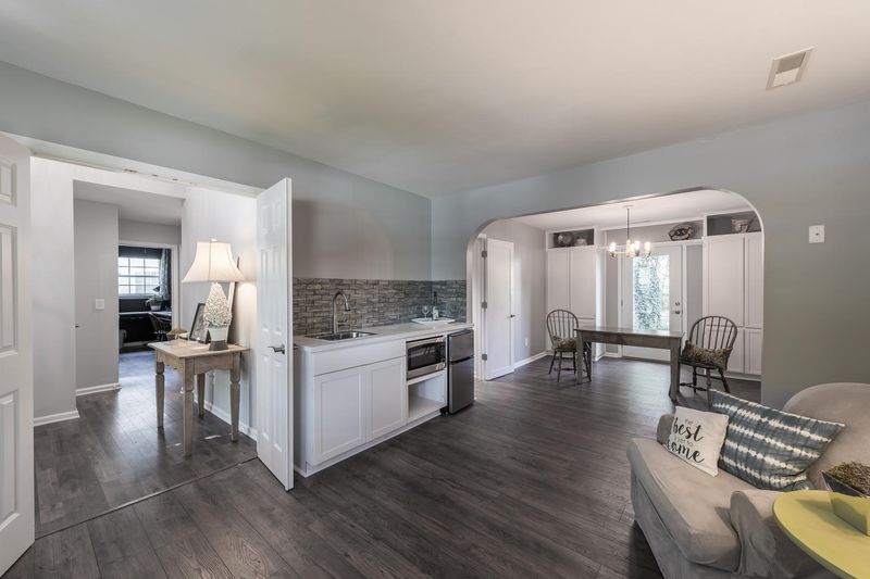 1282 Chatfield St, Mount Pleasant, SC 29464