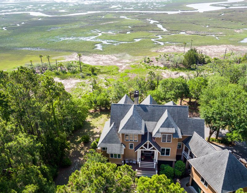 4233 Longmarsh Rd, Awendaw, SC 29429