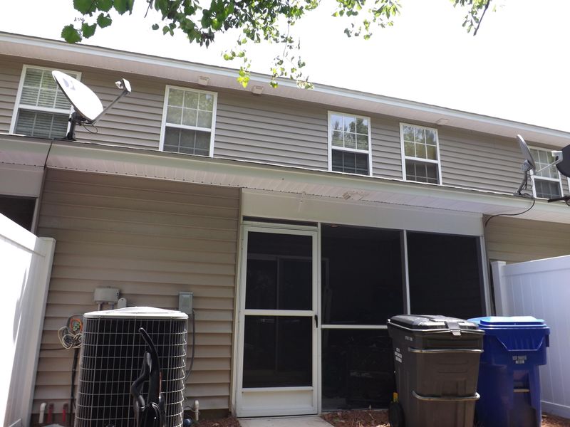 8873 Jenny Lind St, North Charleston, SC 29406