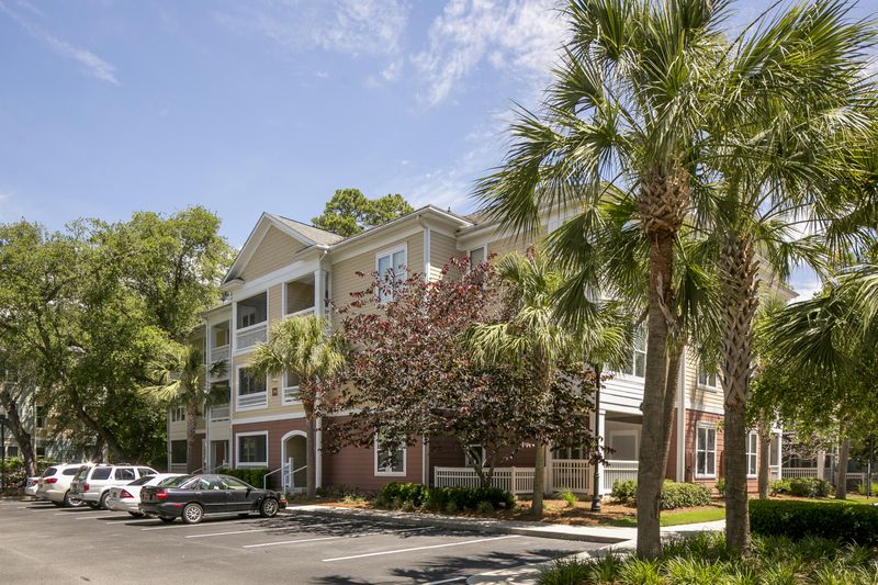 300 Bucksley Ln #101, Charleston, SC 29492