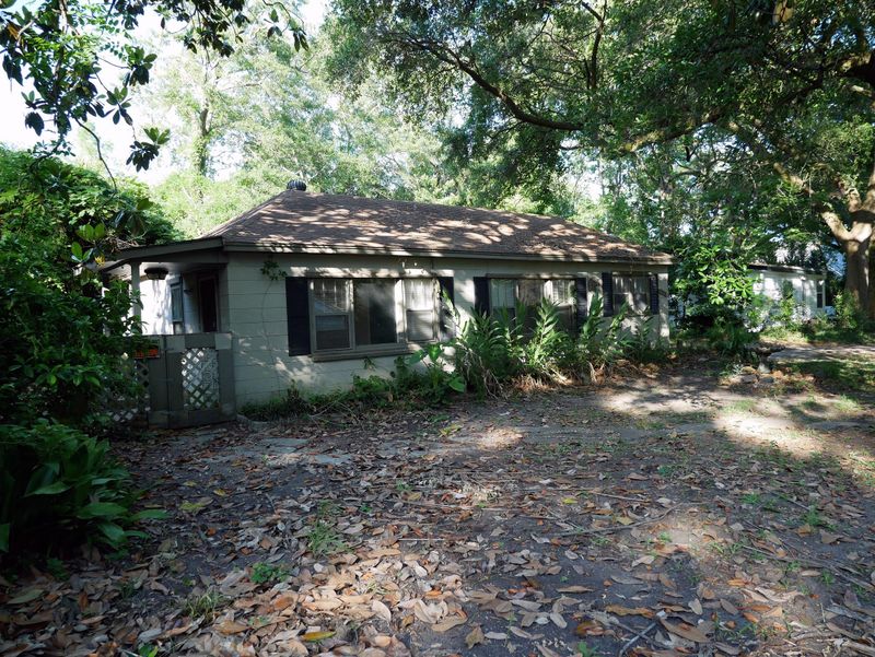 1238 Schirmer Ave, Mount Pleasant, SC 29464