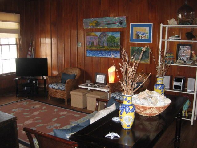 131 Palmetto Blvd, Edisto Island, SC 29438