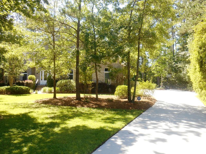 404 Glen Eagles Dr, Summerville, SC 29483