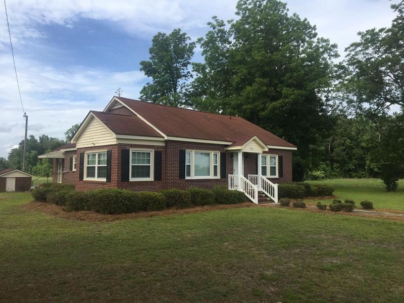 733 Second Bend Rd, Harleyville, SC 29448