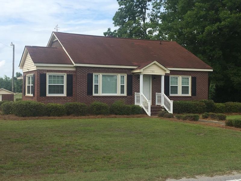 733 Second Bend Rd, Harleyville, SC 29448