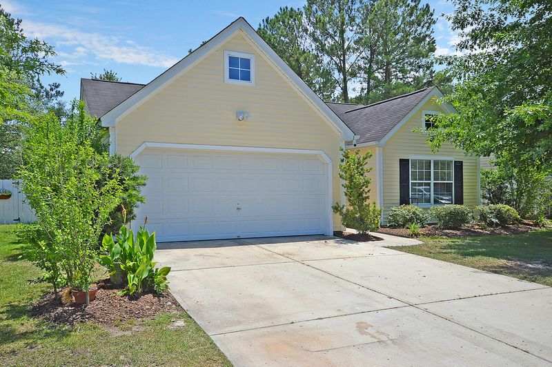 1105 Marsh Harbor Ln, Charleston, SC 29492