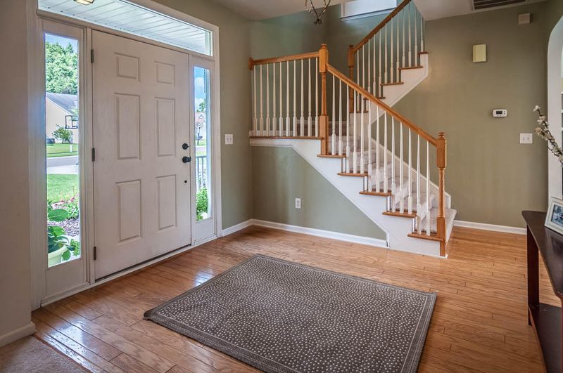 388 Twelve Oak Dr, Charleston, SC 29414