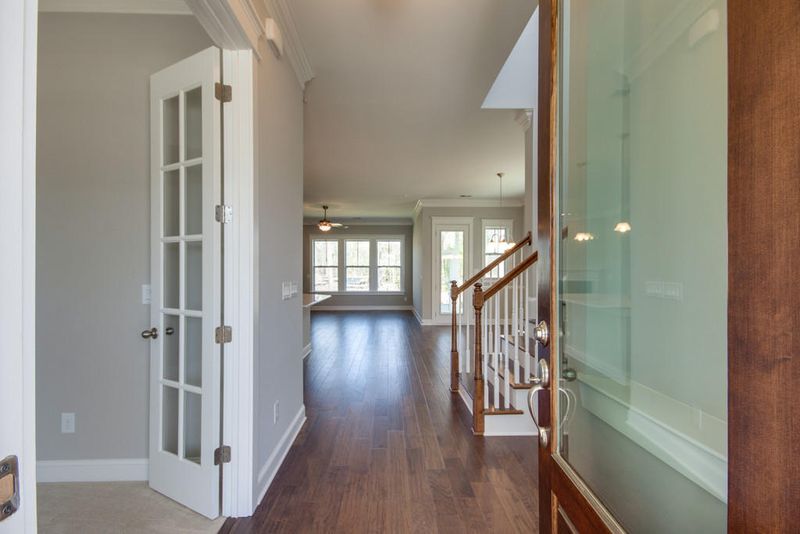 3801 Maidstone Dr, Mount Pleasant, SC 29466