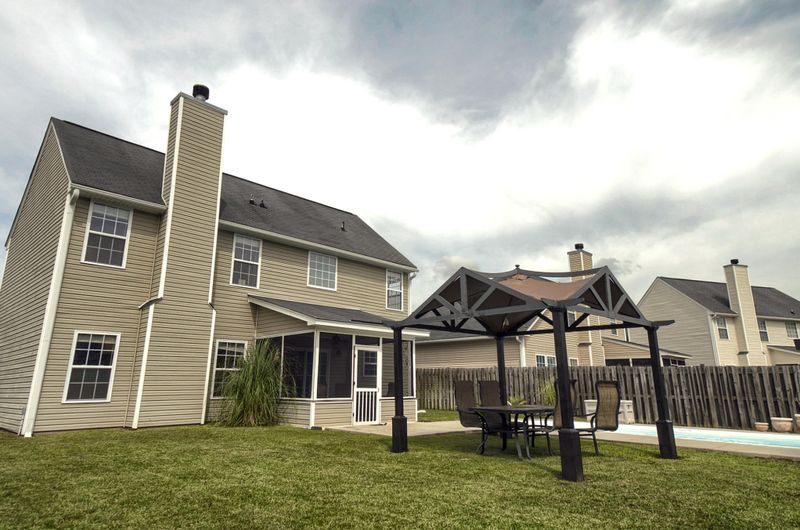1013 Sterling Ln, Summerville, SC 29483