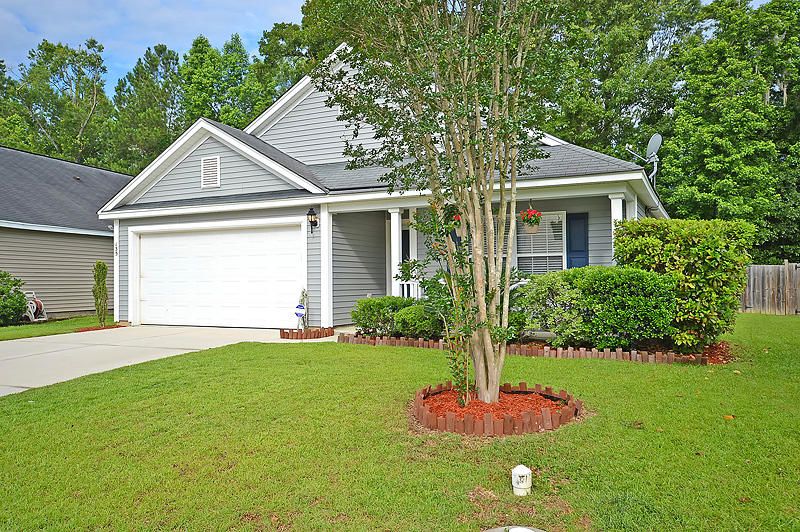 135 Thistle Rd, Goose Creek, SC 29445