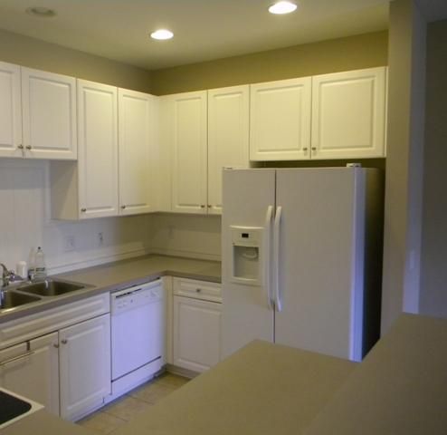 4147 Perrine St, Charleston, SC 29414