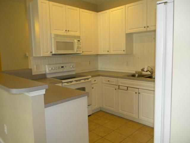 4147 Perrine St, Charleston, SC 29414
