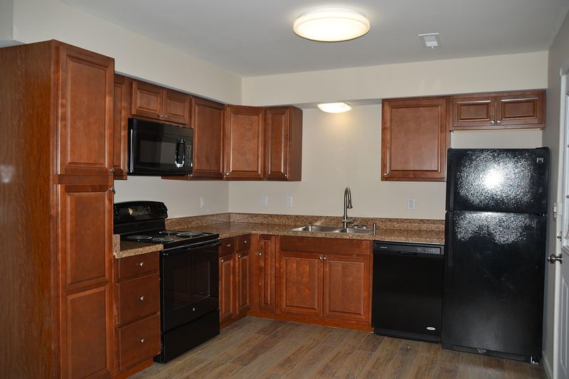 5935 Lola Dr, Ravenel, SC 29470