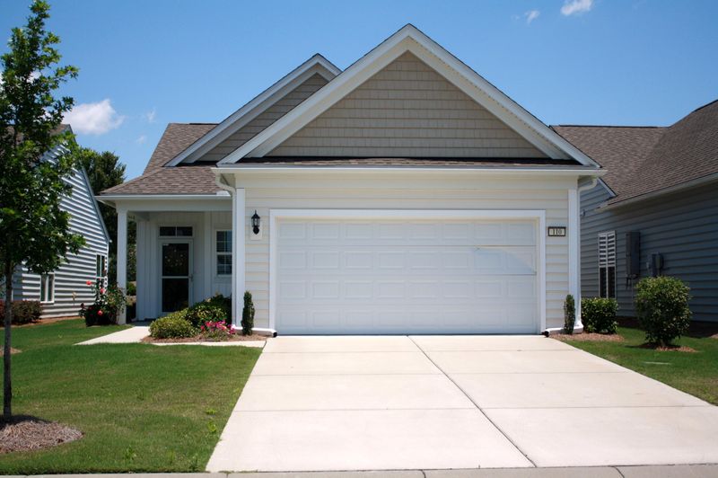 110 Harbor Point Ct, Summerville, SC 29483