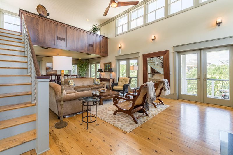 2207 Cameron Blvd, Isle Of Palms, SC 29451