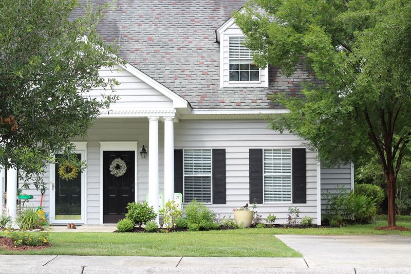 4854 Habersham Ln, Summerville, SC 29485
