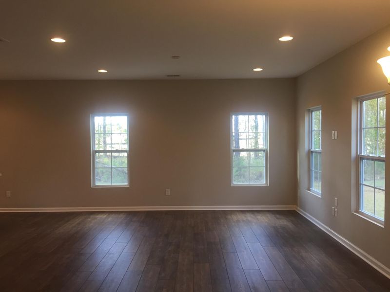 140 Chaste Tree Dr, Goose Creek, SC 29445