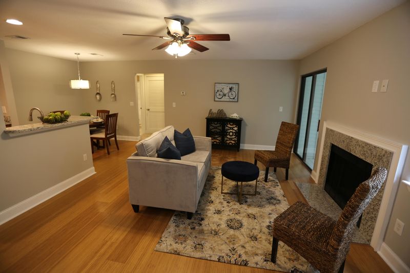 272 Alexandra Dr, Mount Pleasant, SC 29464