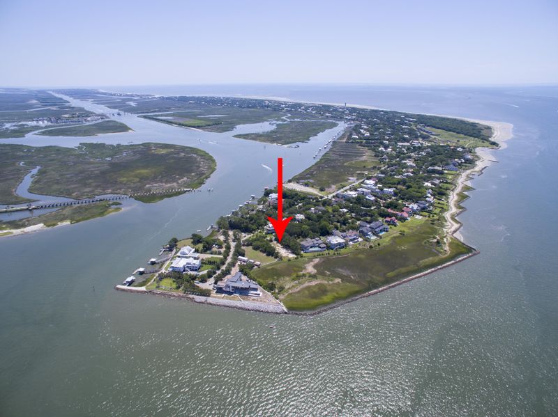 823 Middle St, Sullivans Island, SC 29482