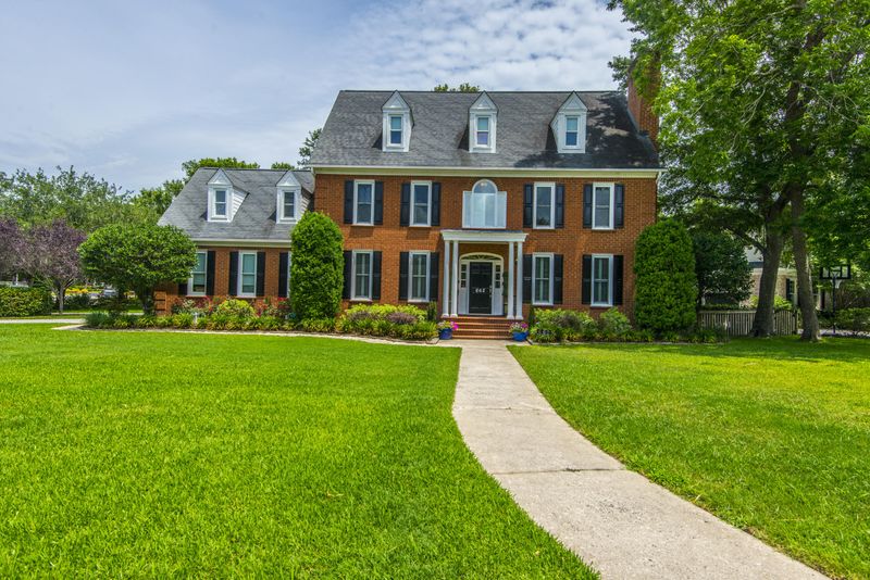 662 Hobcaw Bluff, Mount Pleasant, SC 29464