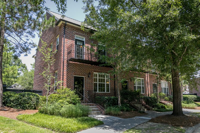 821 Center Park St, Daniel Island, SC 29492